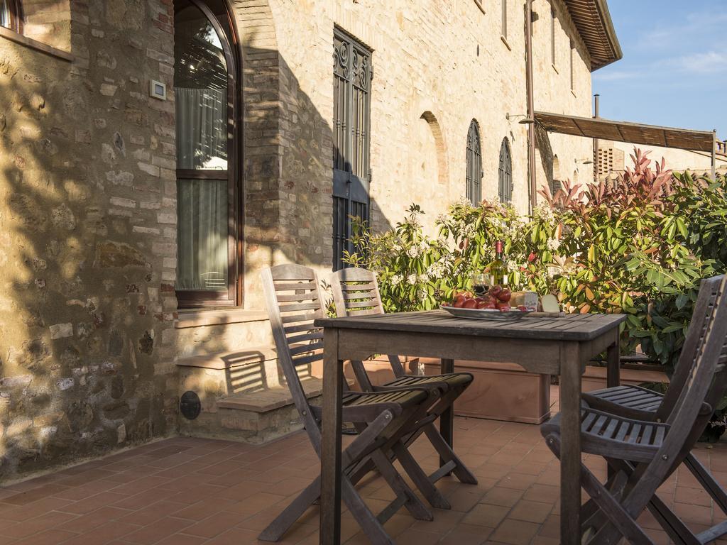 Appartamento La Roccaia سان جيمينيانو المظهر الخارجي الصورة